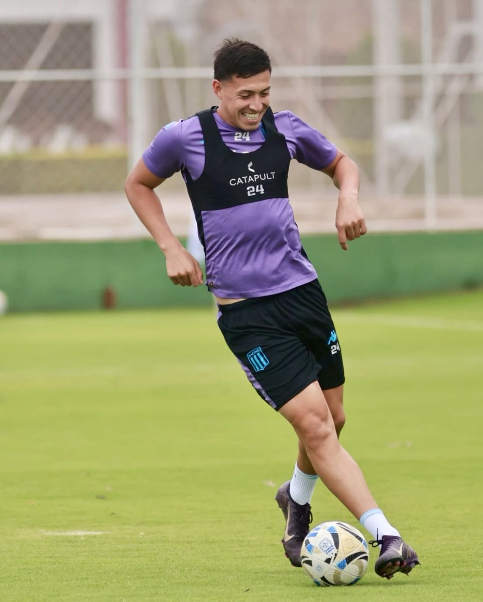 lichasantangelo's tweet image. 🚨🩺 Partes médicos: 

Adrián Martínez, Adrián Fernández, Marcos Rojo y Baltasar Rodríguez presentan un cuadro viral y por precaución no viajarán para disputar el amistoso del domingo ante la Universidad de Chile.