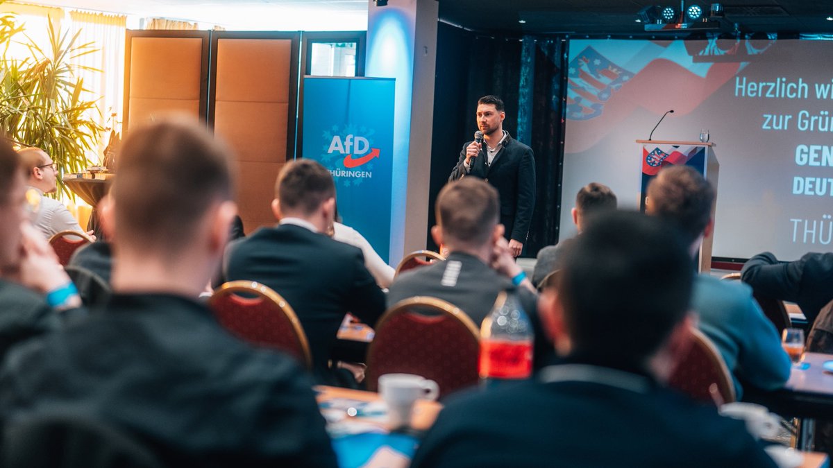 Daniel Haseloff tweet media