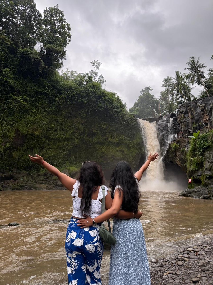HolidayTram's tweet photo. Girls’ trip? Hell ya! 🔥🔥

📸: Khushboo Kumari #Bali

#HolidayTram #ShapingYourDreamVacation https://t.co/APUAeySZJ0
