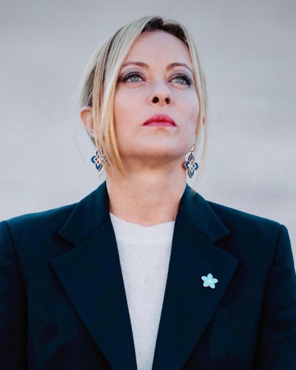 Mofoman360's tweet image. Do you think Giorgia Meloni is one of the most respected European Leaders