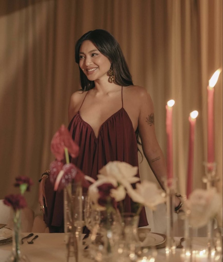 stanfinally's tweet image. elegance in a photo 🤩