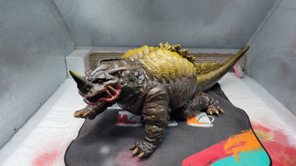 塗装済完成品　ビリケン商会　ネロンガ 塗装済完成品 ビリケン商会 ネロンガ 御礼】 透明怪獣ネロンガ2025年秋