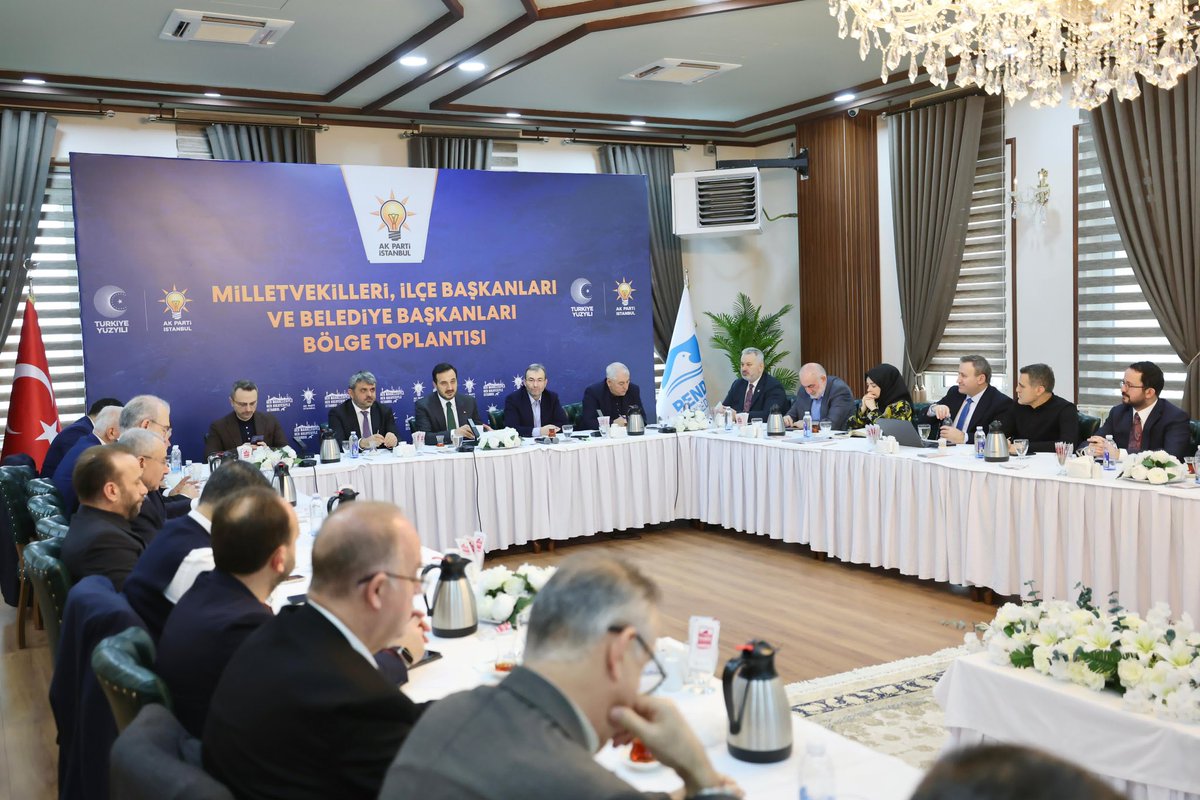 İl Başkanımız Sn. <a href="/abdullahozdemir/">Abdullah Özdemir</a> öncülüğünde;

Pendik Belediye Başkanımız <a href="/ahmetcinpendik/">Ahmet Cin</a> ve İlçe Başkanımız <a href="/Sarikaya0zer/">Özer Sarıkaya</a> in ev sahipliğinde;
1. Bölge Milletvekilleri, İlçe Başkanları ve Belediye Başkanlarımızın katılımlarıyla olağan istişare toplantımızı gerçekleştirdik.