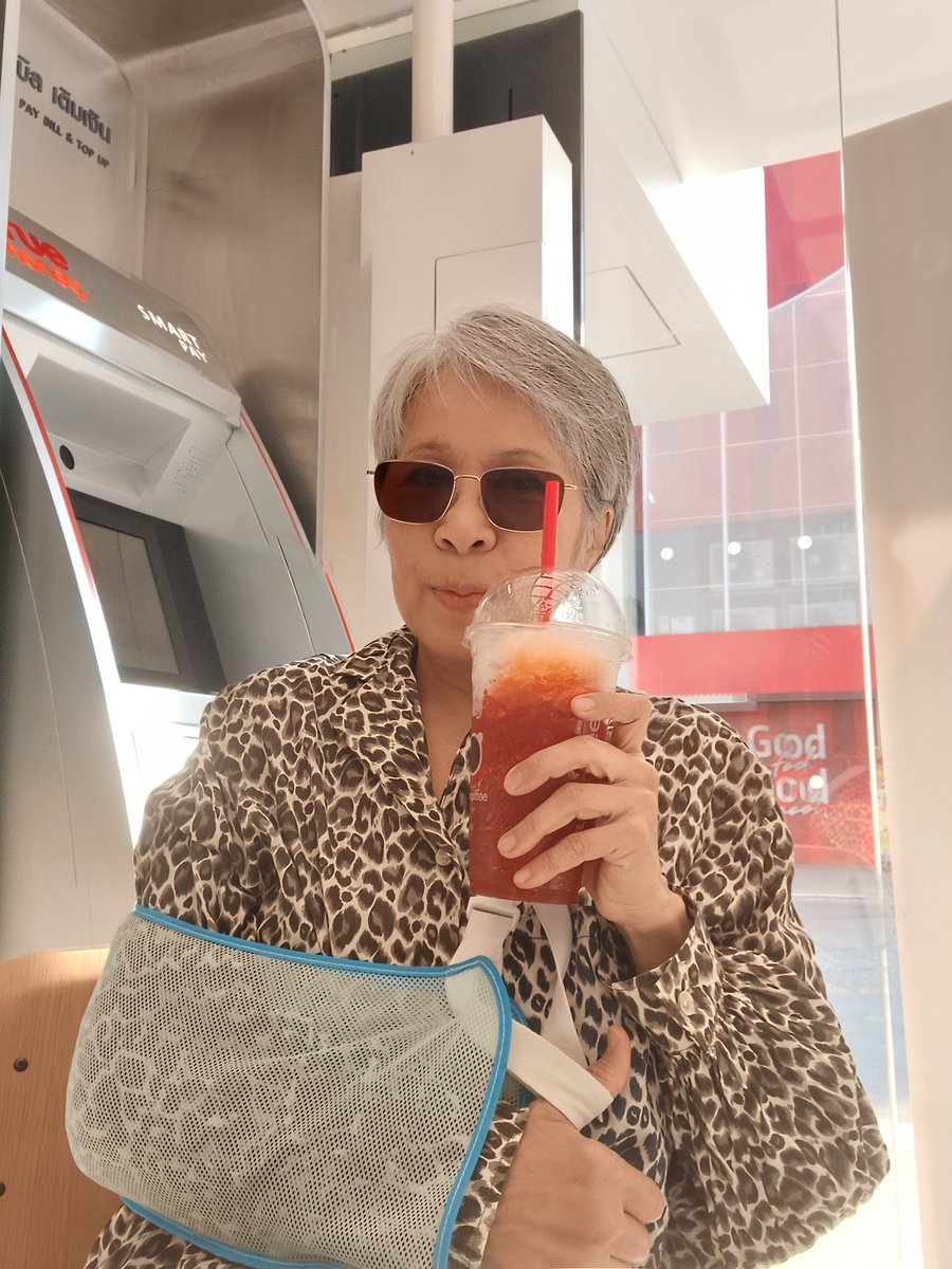 Sudatip_ni's tweet image. #SiamSquareOne 📲