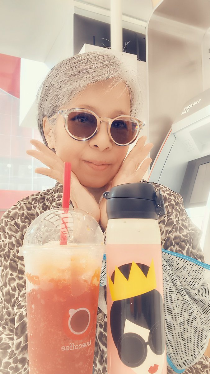 Sudatip_ni's tweet image. #SiamSquareOne 📲