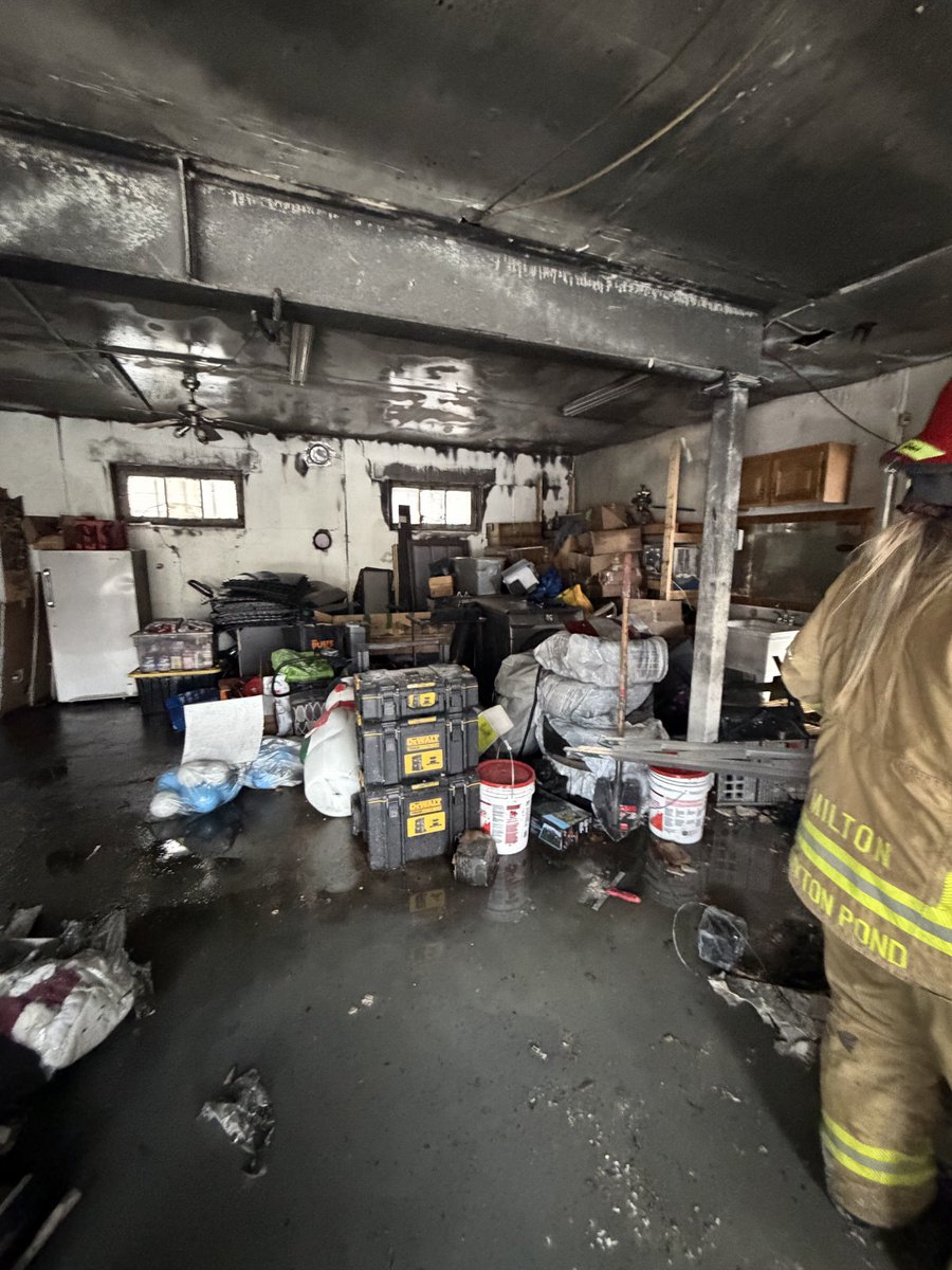 DjManix_'s tweet photo. @elonmusk @SawyerMerritt  Just got saved from a house fire by my Tesla. I received the notification on my phone with the ringtone and it woke me up. Went to the garage, there was a big fire in there. I would have been dead. I can’t even process how grateful I am to be alive. https://t.co/Ij890v3WcY