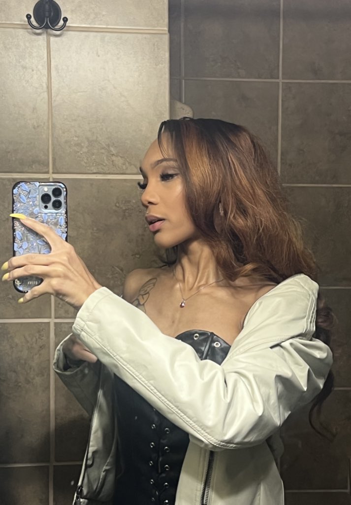 acancersruby's tweet image. Like in all honesty who really deserves me