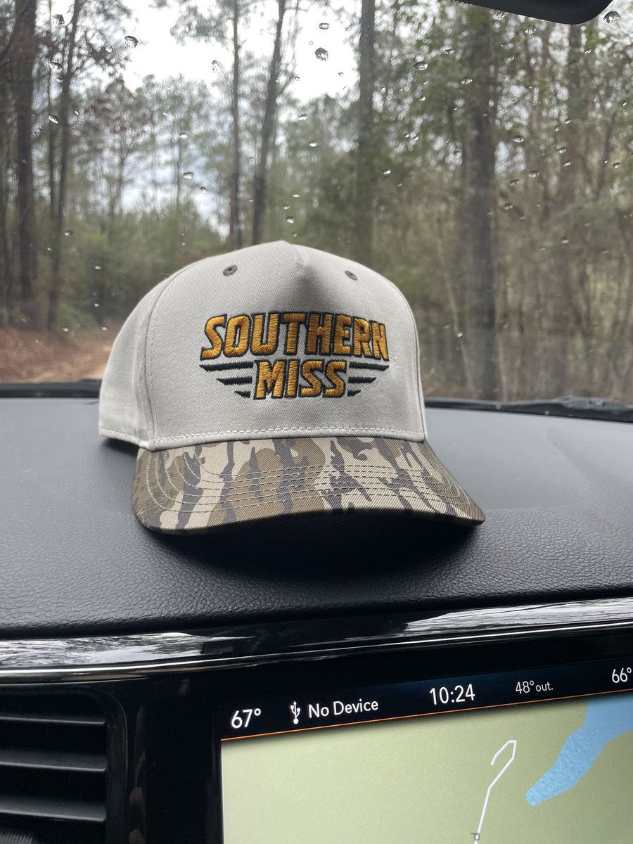 Right Field Roost tweet media