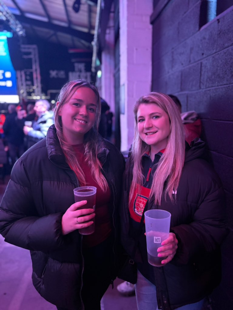 Arsenal girls at Forest (A) <a href="/Lucesid_afc/">Luce 🦋</a> ❤️🤍