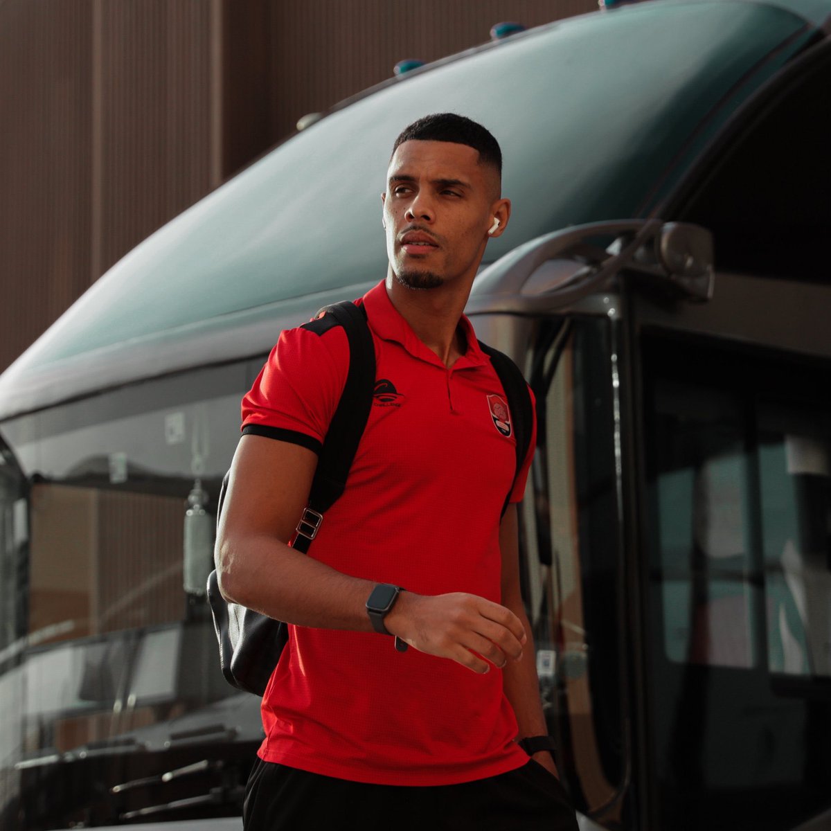 مهاجم من الطراز الاول لنادي #الرايد يبي ينهي مشواره بالدرجه الثانية الموسم القادم ان شاء الله  تقووووو يالنير