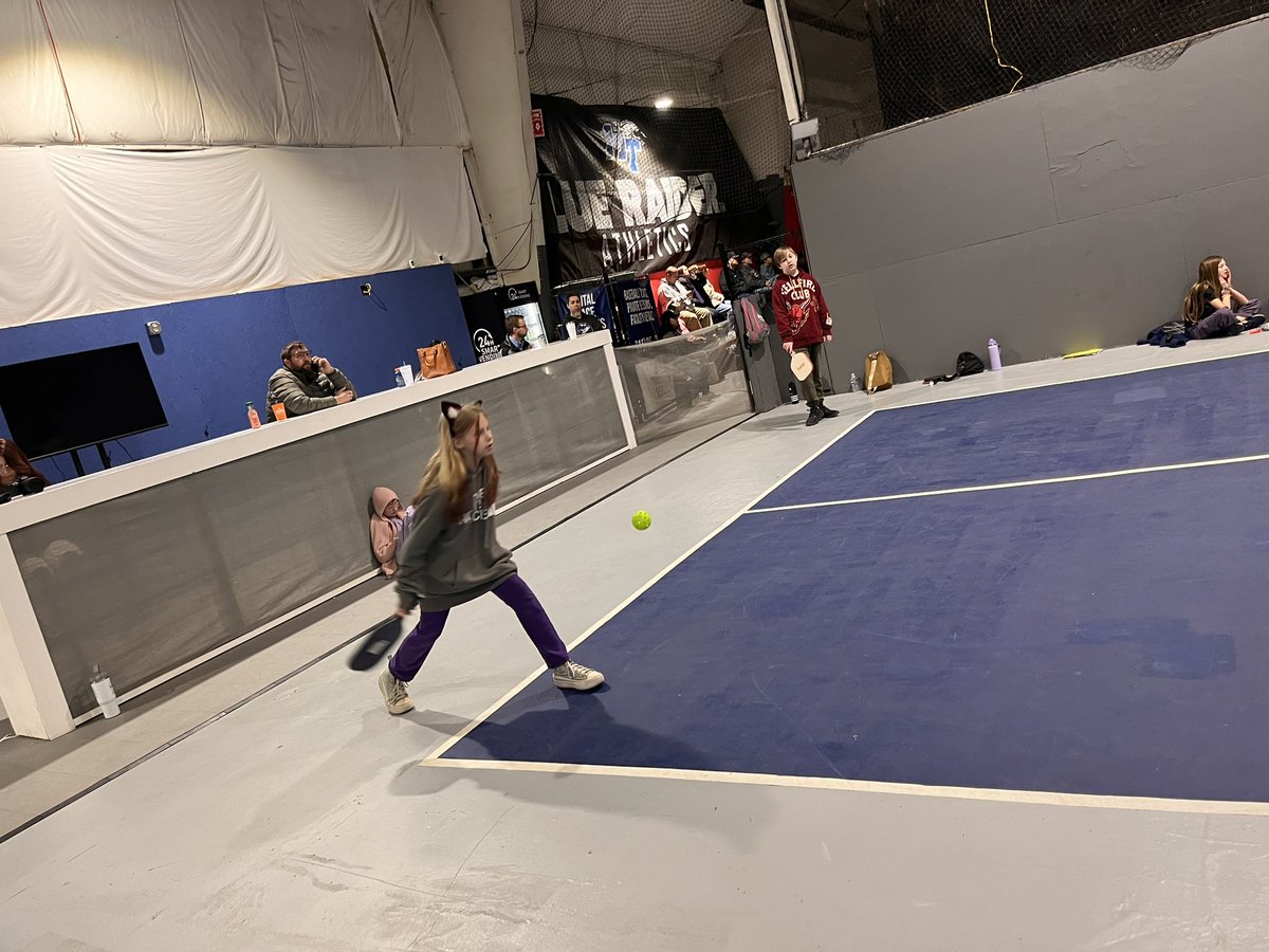 Donna Damron tweet media