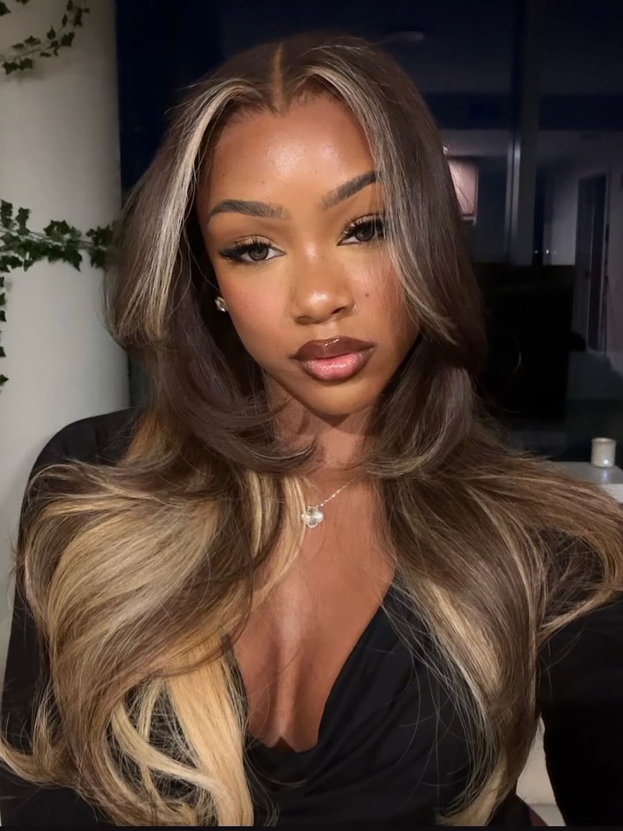 𝘽𝘼𝘿𝘿𝙄𝙀𝙎✨ (@baddiiespostbad) on Twitter photo 