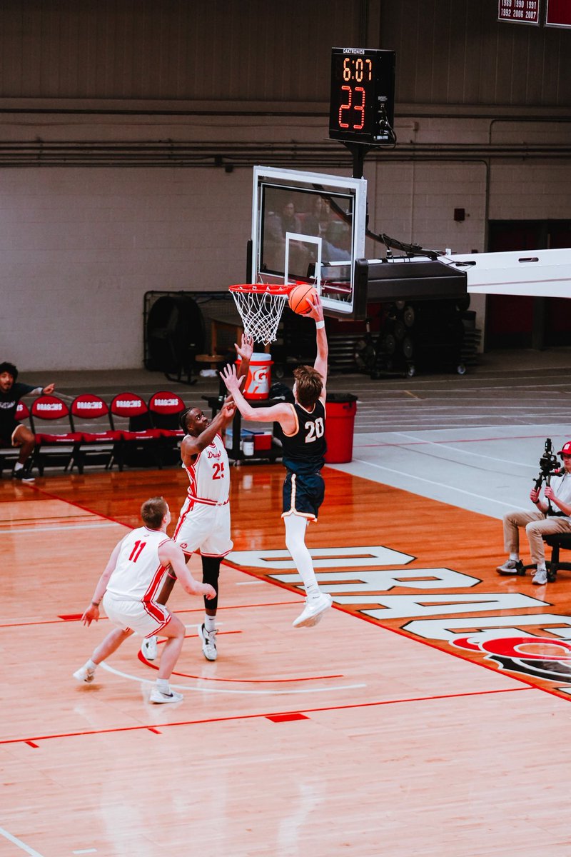 Augustana University Men's Basketball tweet media