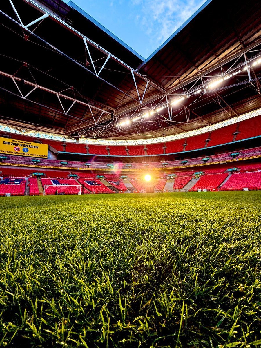 Karl Standley tweet media