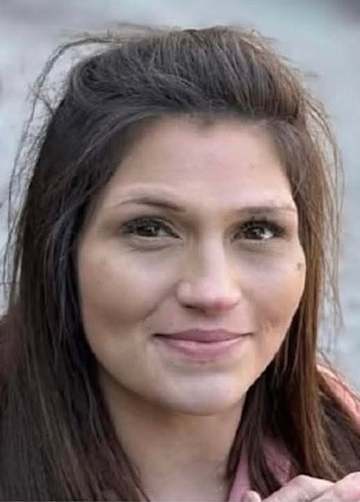 KatKatButterfly's tweet image. #FEATHERALERT
San Francisco, California 

#California Highway Patrol CHP-Alerts has activated a Feather Alert on behalf of the San Francisco Police Department and seeking public assistance locating 25-year-old Jordayn Pimentel
#MissingGirl #MissingPerson #Missing #JordaynPimentel