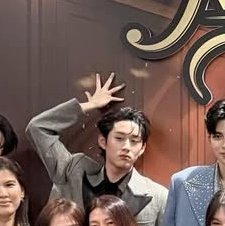 Farah_91Babyz's tweet image. I hv 1 question to Mok

#MeAndTheeSeriesFinalEP