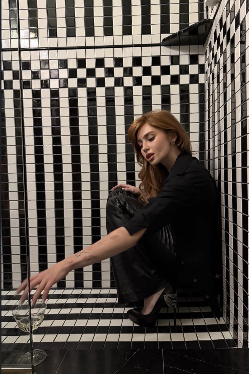 EL_K0VA's tweet image. 