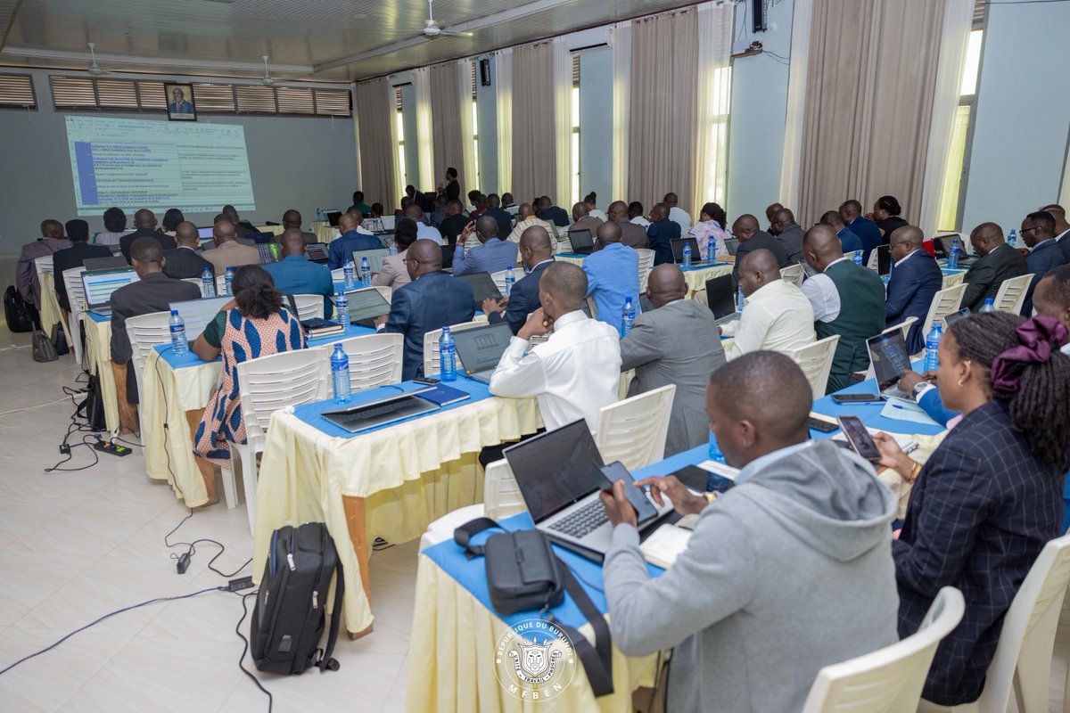 FinancesBdi's tweet image. Sous le leadership du Ministre des Finances, du Budget et de l’Économie numérique, Dr @ndikalain, une retraite stratégique réunit, ces 17 et 18 janvier 2026, l’ensemble des responsables du secteur : Directeurs généraux, directeurs, chefs de service, responsables d’actions, ainsi