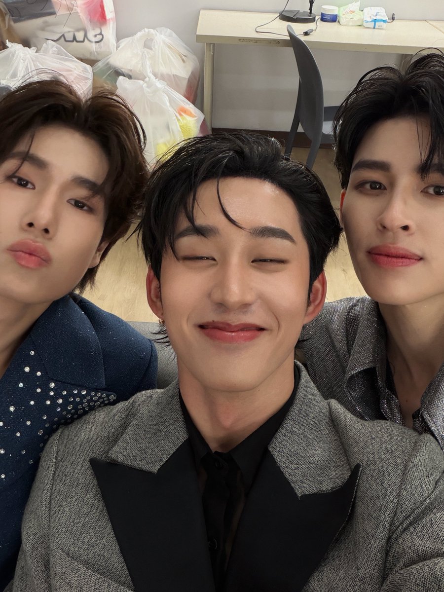 EstRvp's tweet image. MAT crew💯🥳🫶🏻

#MeAndTheeSeriseFinalEP