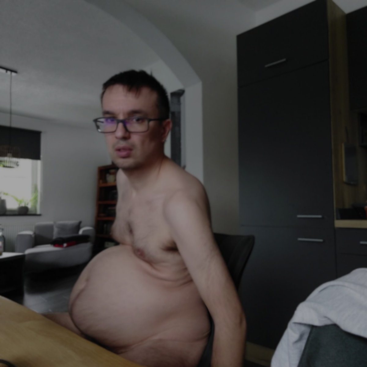 MASTERGIO33's tweet image. 🚨 RT GAME: GUESS THE DRUNK PIG WEIGHT! 🐷🍺
@fcwvqg425h24 

This loser is 1.80m tall, how much does the fat fuck weigh?😈

Rules:
€0.50 / LIKE
€0.50 / RETWEET
MAX 3 comments (1 guess each)

Guess the exact kg in comments (e.g. "148 kg").

Closest exact match = €30 💸
30 mins!