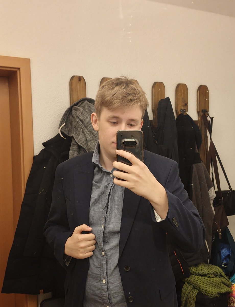 Lucien497 tweet media