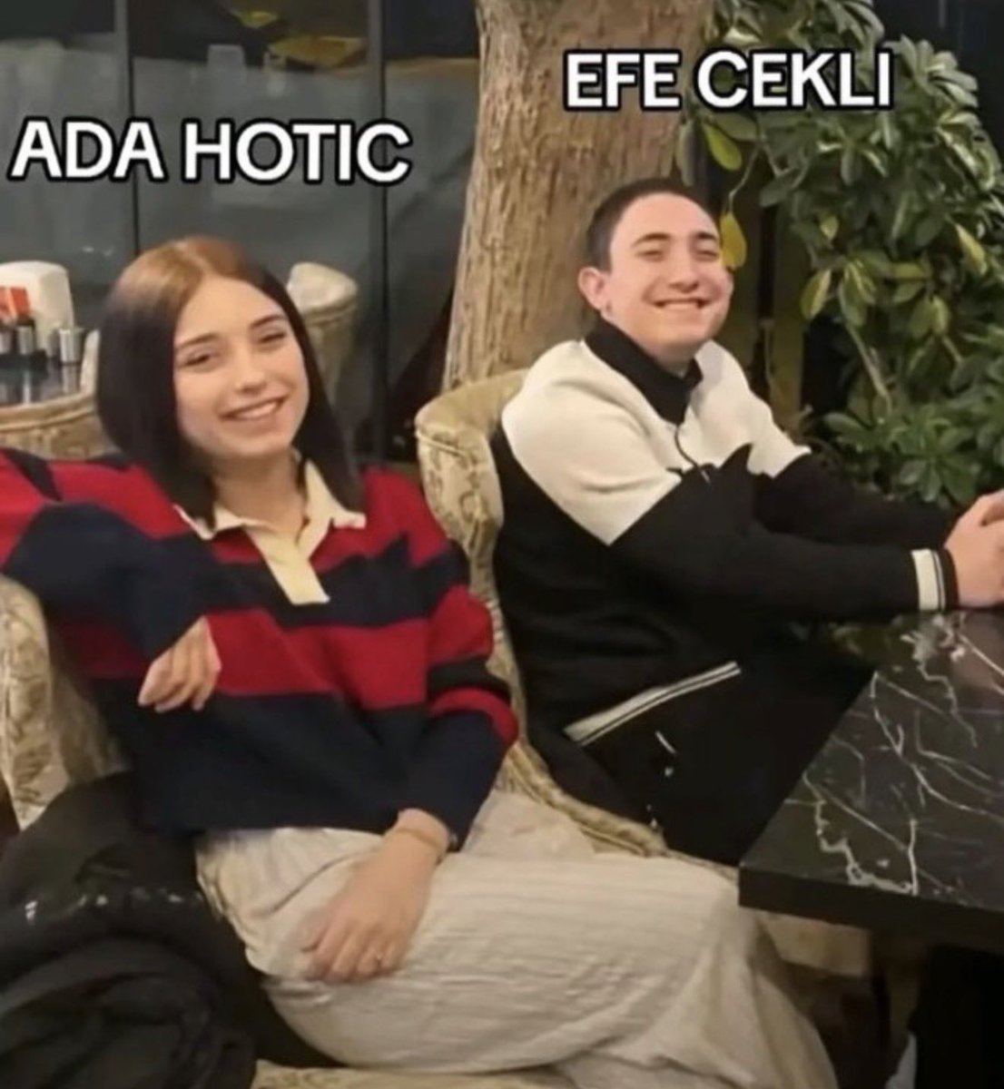 Atlas'ın canına kıyan katil bu, iddia o ki bu yanında ki kız azmettirici, kızın 5 suç kaydı var.. Gündemden düşürmemek gerek..