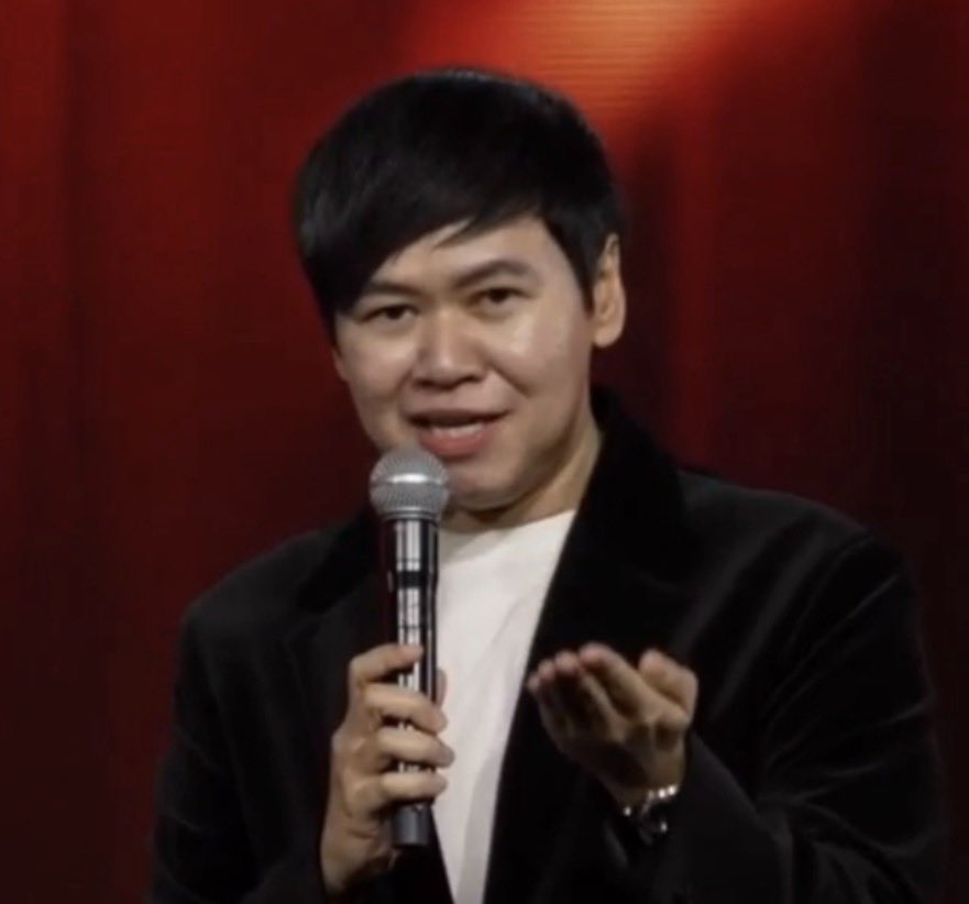 lovingjakrapatr's tweet image. Same hairstyle 

#MeAndTheeSeriesFinalEP
#WilliamEst #วิลเลี่ยมเอส