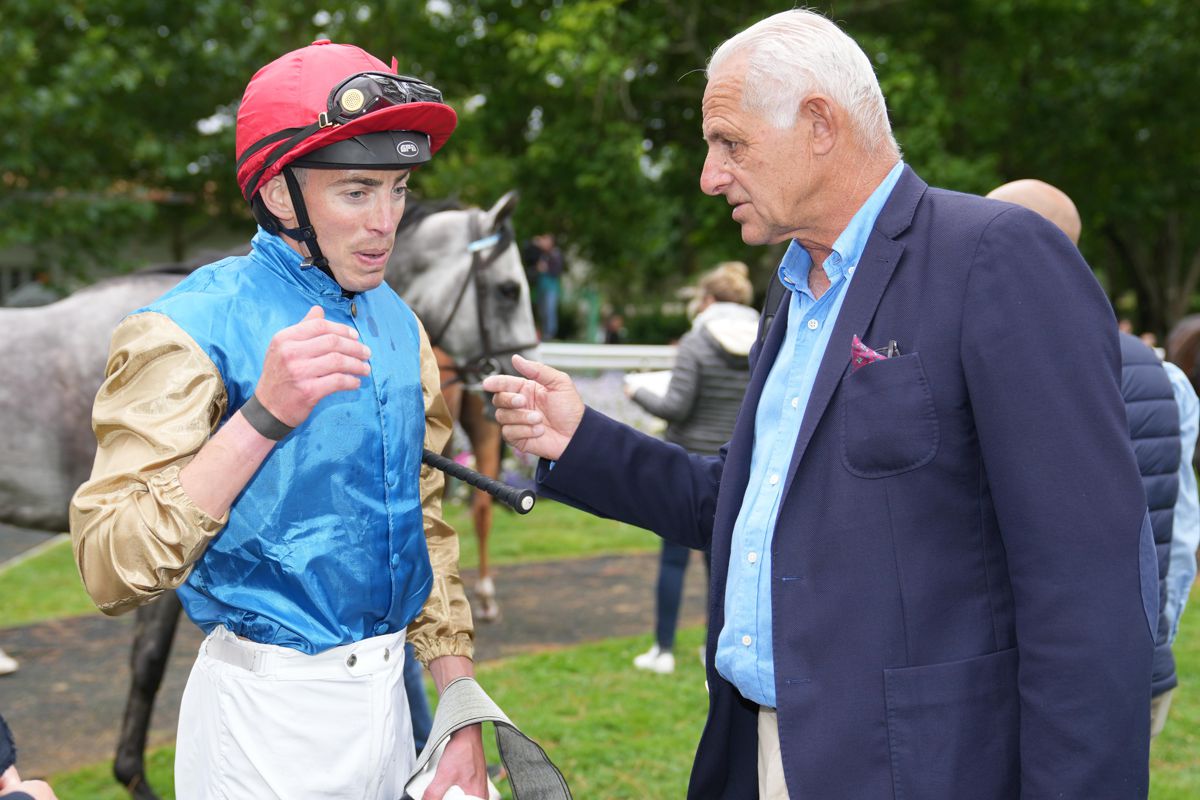 ParisTurf tweet media