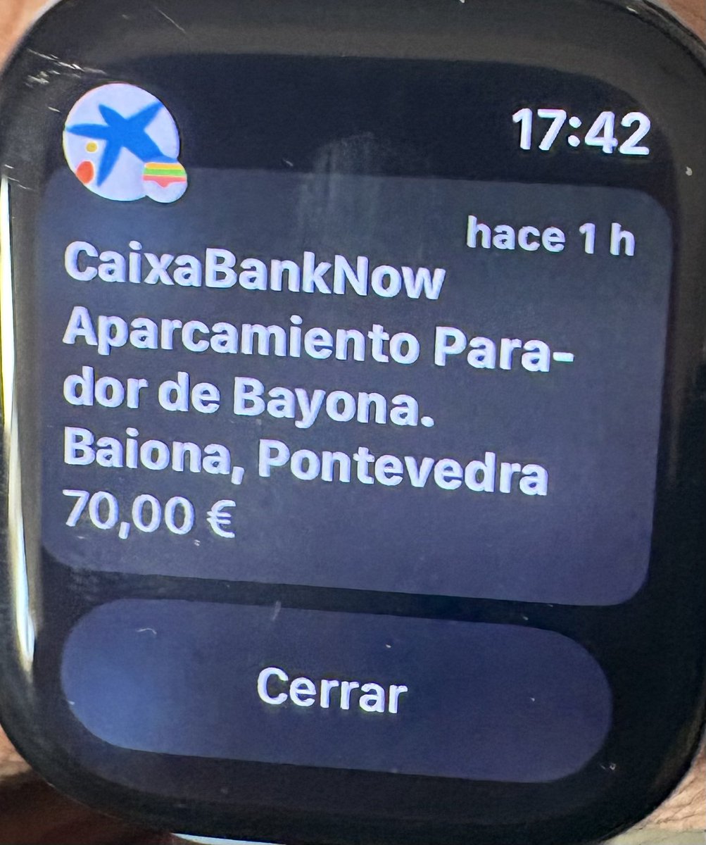 Cocodrilodos's tweet image. Hoy la señora marquesa y yo, con la ausencia de @MartaRammstein que no pudo venir a última hora, nos marcamos un cocido gallego en el @paradores de Baiona. 

Hasta aquí todo bien. No voy a entrar en el frío que pasamos porque la bomba de calor de la caldera dejó de funcionar.…