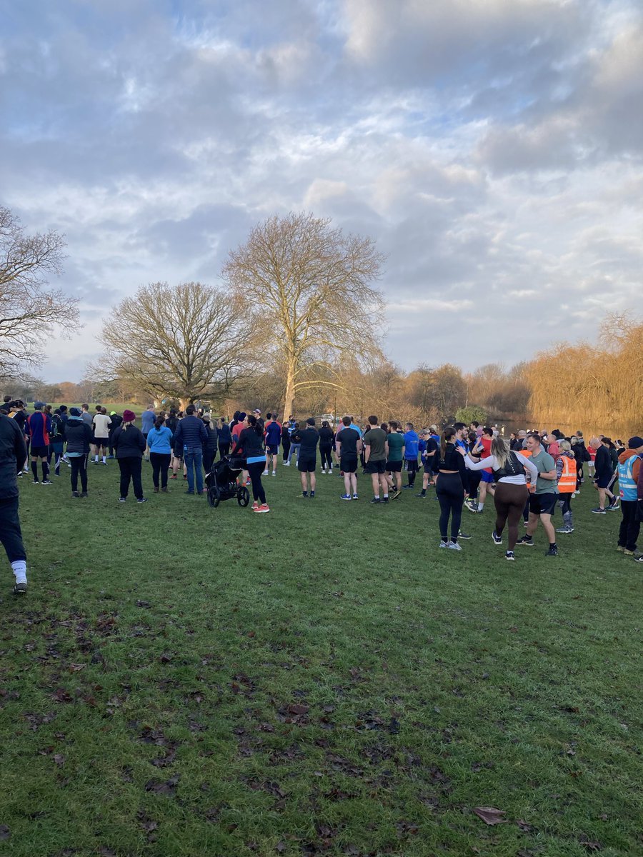 Happy 13th birthday 🎂 at Harrow Lodge parkrun Hornchurch - Thanks to all volunteers. Usual winter good to soft mud filled cross country course - official 31:42 - 94  of 194 - #loveparkrun #parkrun #gideapark #romford #hornchurch