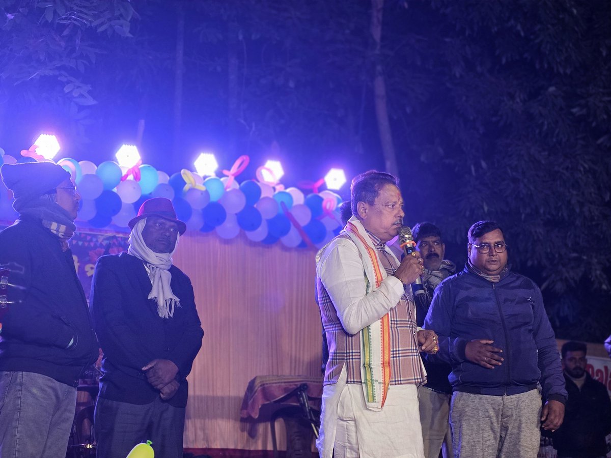 বনগাঁ রামকৃষ্ণ পল্লী বটতলা কালী মন্দিরের পৌষ কালী পূজা উপলক্ষে বাৎসরিক অনুষ্ঠানে উপস্থিত ছিলাম।