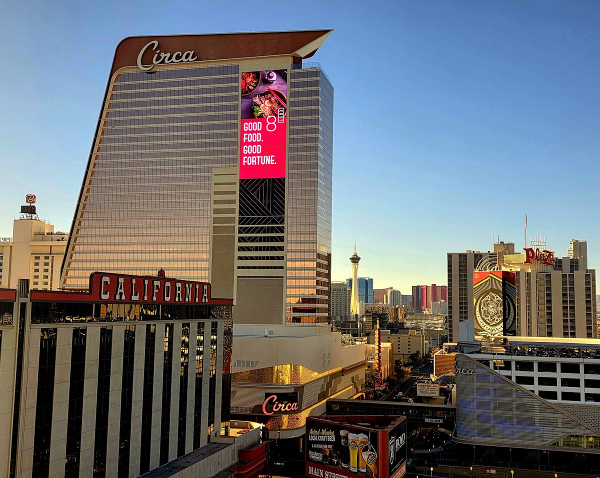 LinFromNJ's tweet image. Good morning downtown #Vegas @mstreetcasino @CircaLasVegas @PlazaLasVegas @thecalcasino