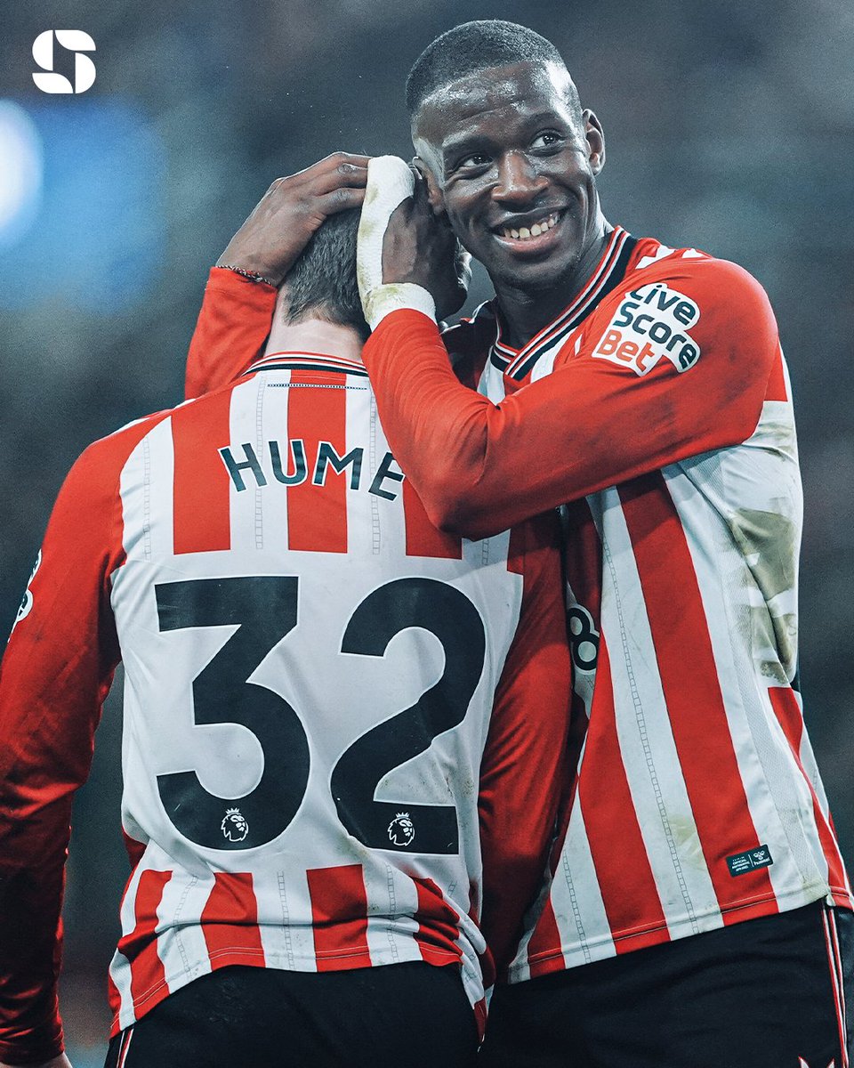 Squawka's tweet image. Sunderland are the first newly promoted team since Ipswich Town in 1992/93 to go unbeaten in their first 11 home games of a top-flight season.

The Stadium of Light is a fortress. 🏟️