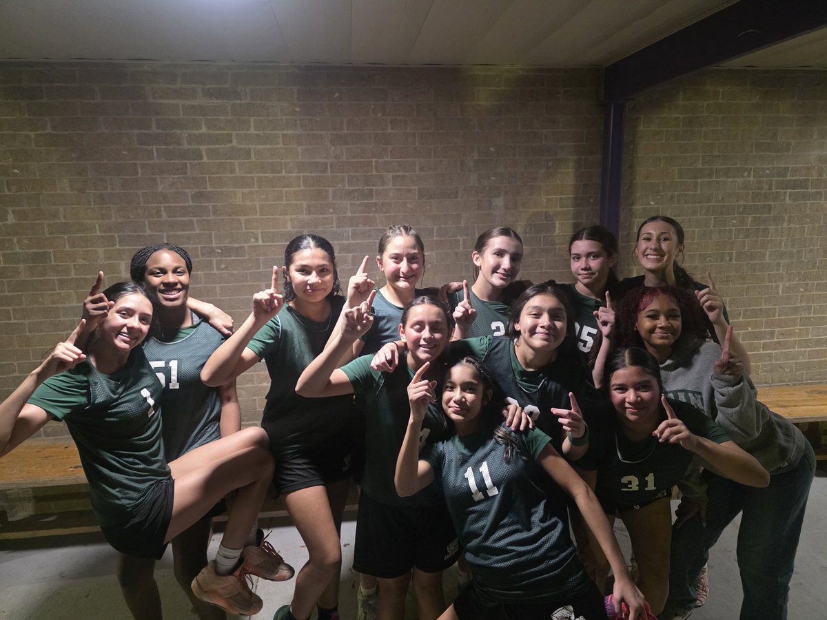 Coach K. Bibles tweet media