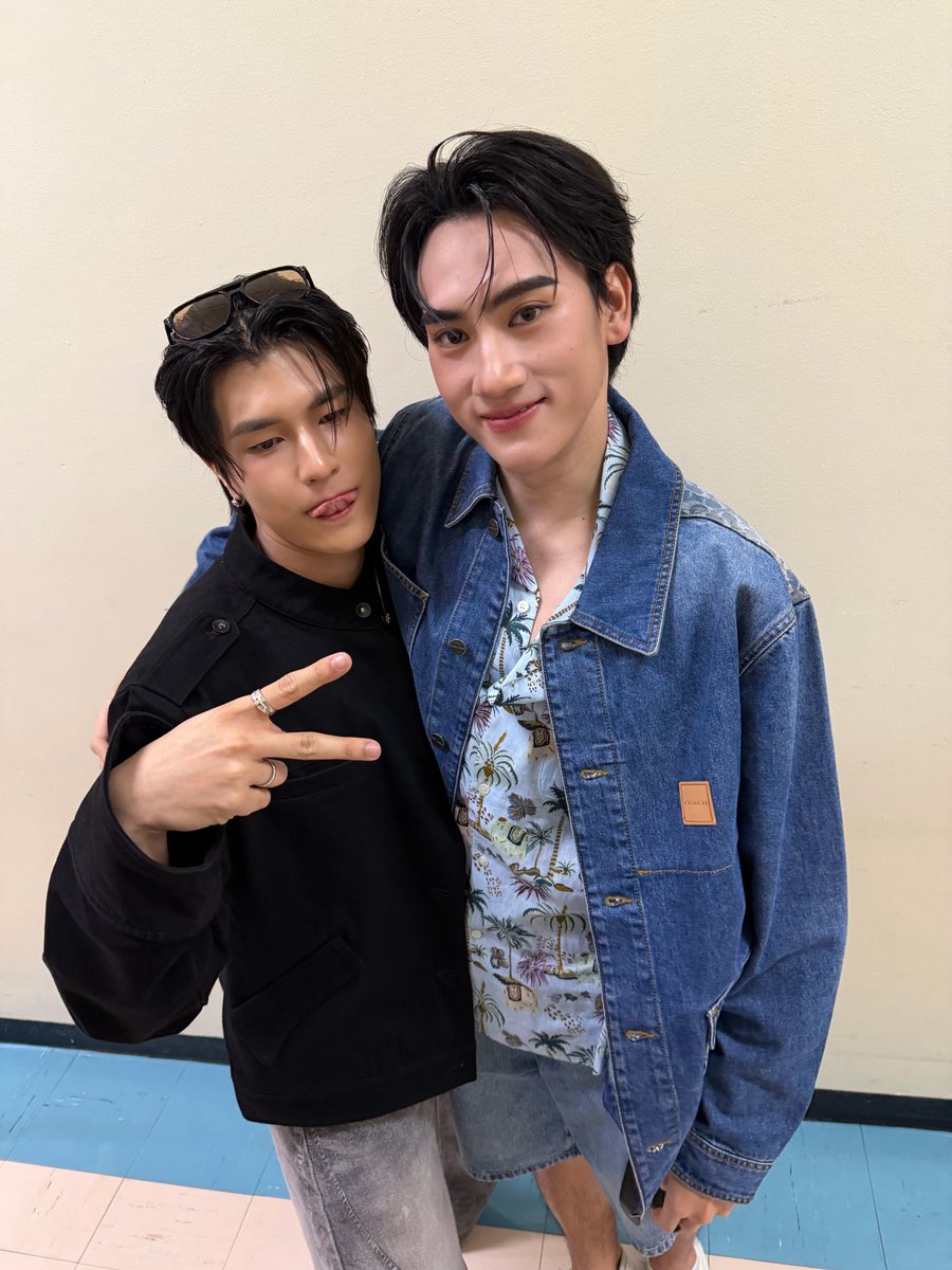 เก่งมากๆ น้องรัก เลิฟยูน้า <a href="/pung_phirunwat/">pung_pung</a> 
#KhemjiraConcertDay1
#phuphasrp