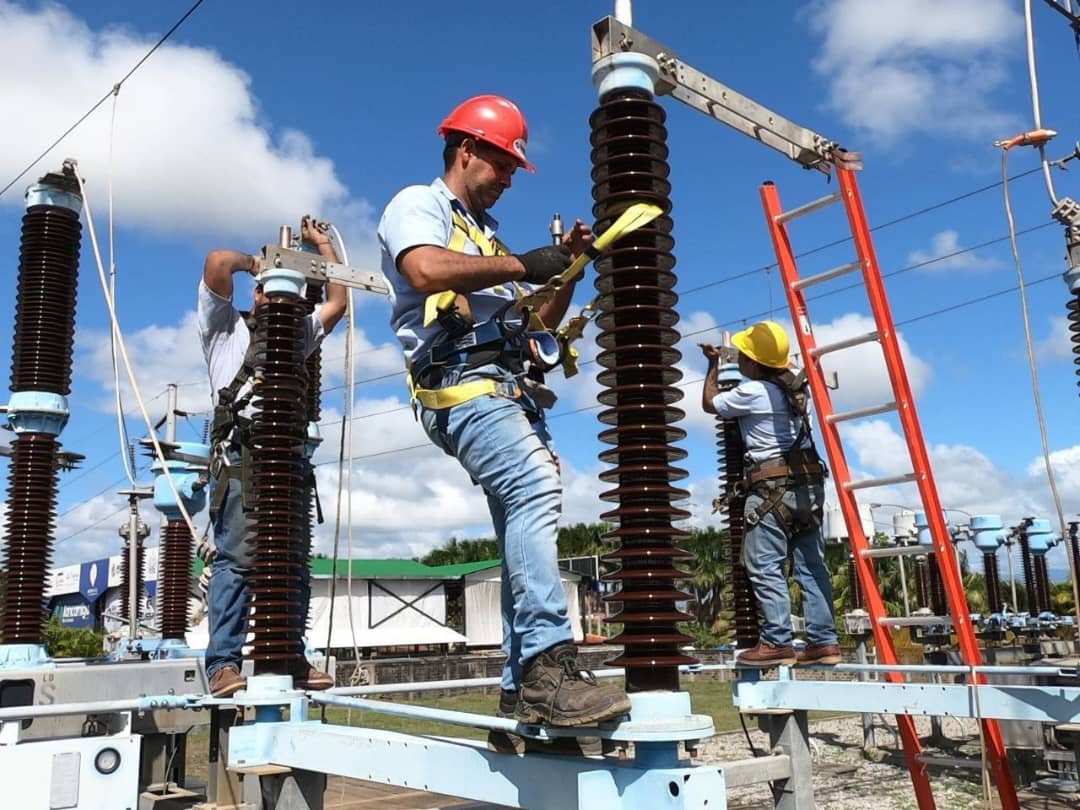 CorpoelecInfo's tweet photo. #Miranda | Realizan mejoras en subestación Santa Lucía para fortalecer la transmisión del servicio eléctrico https://t.co/p9ohqTGoGf https://t.co/JSCui4Bbi4