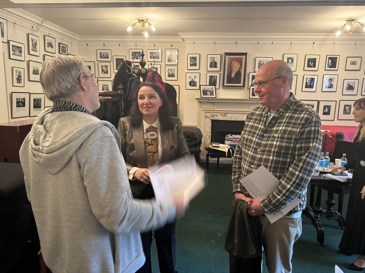 mikelondonse's tweet image. Thank you both for a wonderful evening with serious and meaningful Rossini sung and played in a passionate way.