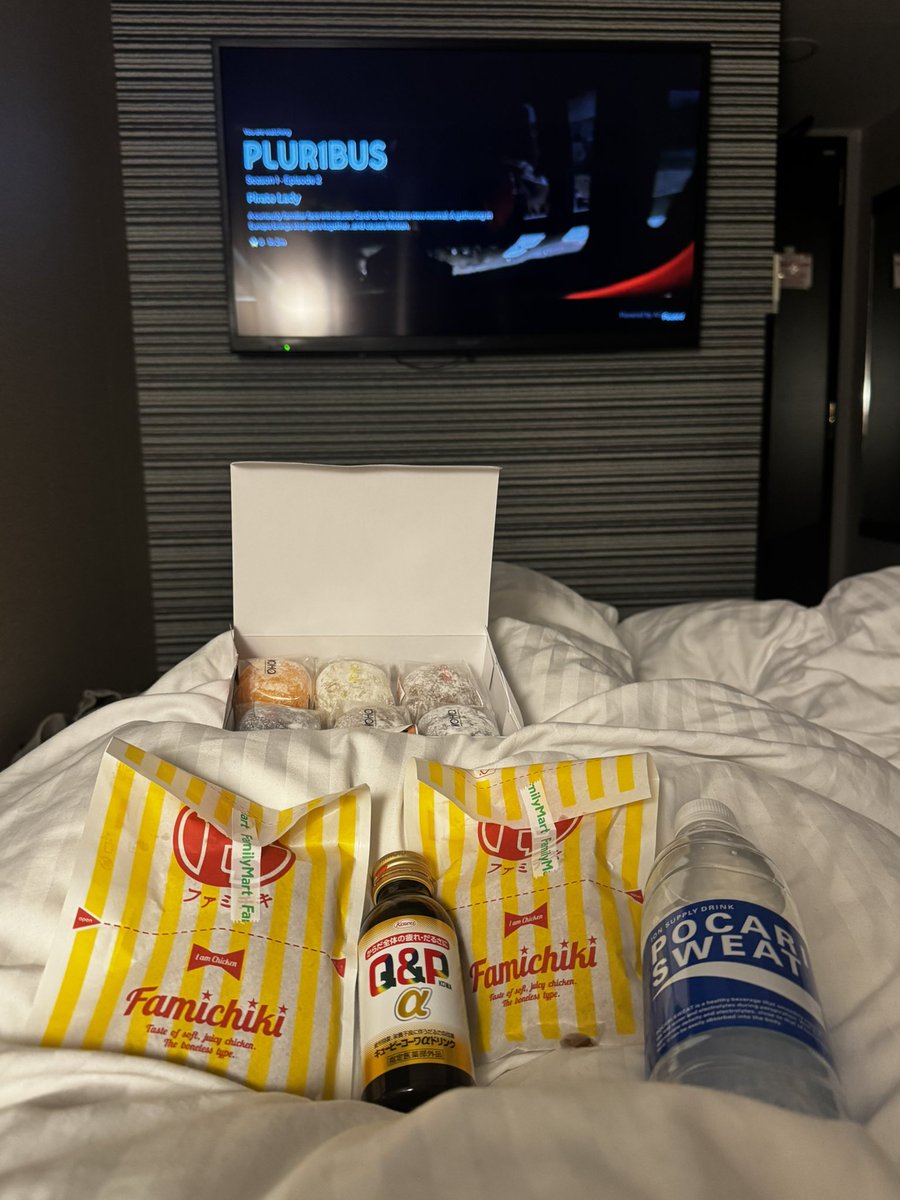 DieselSaurus's tweet image. why does everyone want to go to Japan

 let’s go to Albuquerque