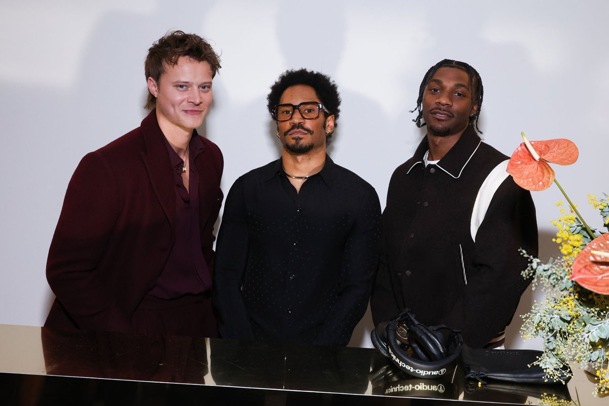 KAYTRANADA avec Rudy Pankow et Jonathan Daviss à la soirée Vimini pour la collection Bvlgari Eternal à Los Angeles