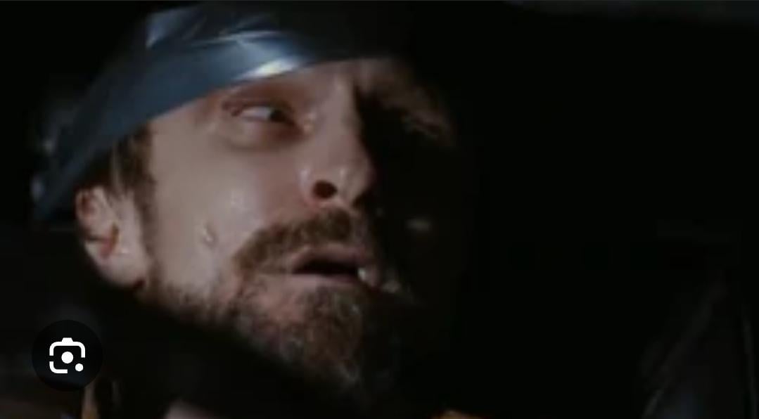 WaynesWorldReal's tweet image. Hey @BRONSONISHERE 
It Can't Rain All The Time
FIRE IT UP FIRE IT UP
You ain't you your dead there's no coming back there's no coming back Here's to devil's night my new favorite holiday