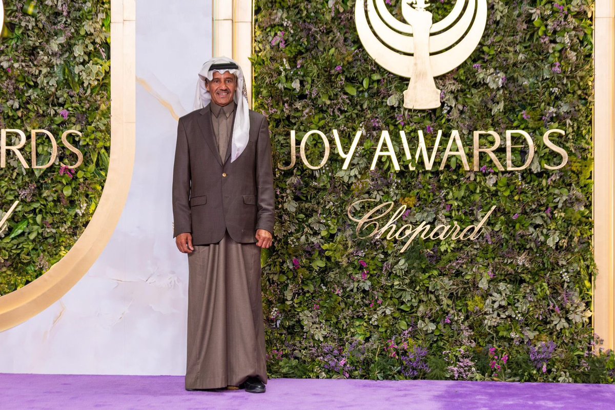 #جوي_اووردز
هنا سوف اسكت قليلا