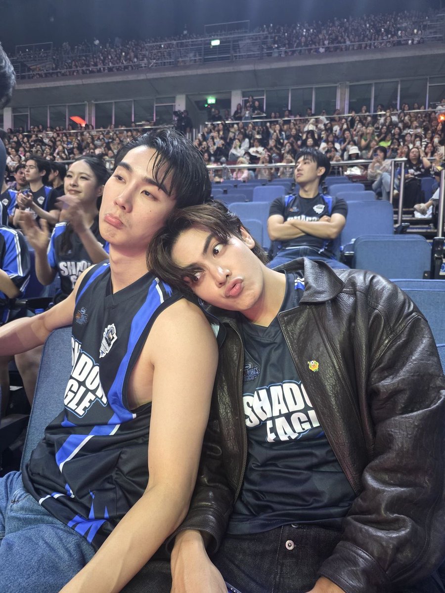 BLNesan's tweet photo. Pls they are adorable !! ๐ฅน I need more moments of them together.
#ForceJoong https://t.co/QDzF9RDQu0