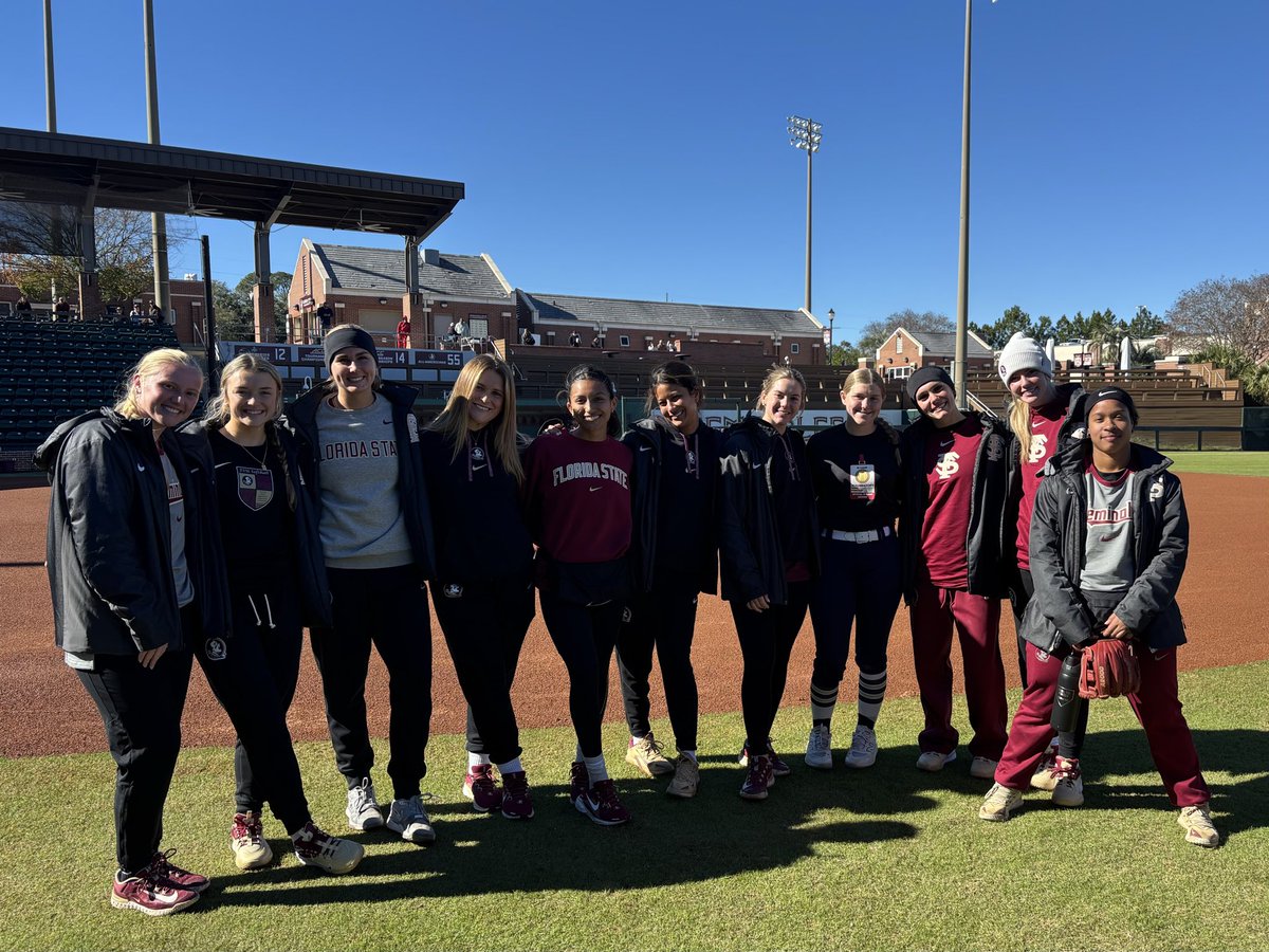 PaigeA2029's tweet photo. Thank you @FSU_Softball for a great camp! Learned so much from the drills and the players being out there. Great opportunity!

#softball #fsu #infield #noles https://t.co/bv1V2bUvTx