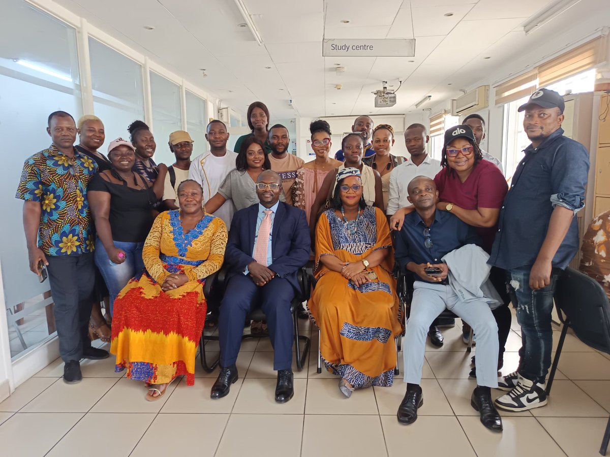 Journalists in Douala have been drilled on Cameroon’s 2026 Finance Law during a CAMASEJ Douala workshop, with renowned economist Prof. Louis Marie Kakdeu breaking down key budget innovations, taxation changes and their impact on citizens.