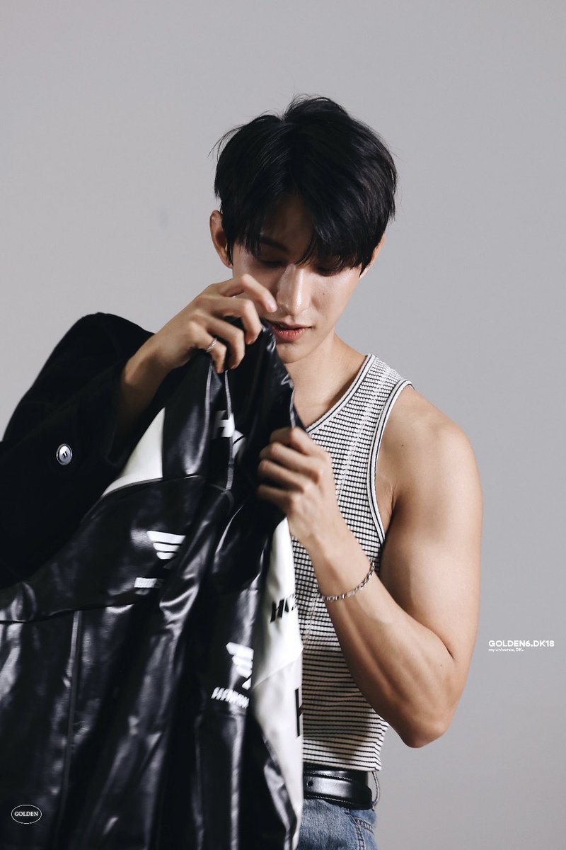 sourkyeom's tweet image. i have something not very appropriate to say....