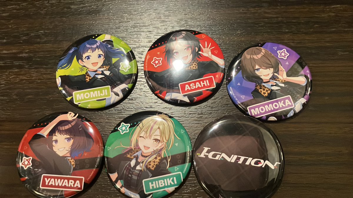 青天国春(シャインポスト) 缶バッジ AnimeJapan 2022 中野ライブグッズを写真でちょっとだけご紹介👀 まずは缶バッジと