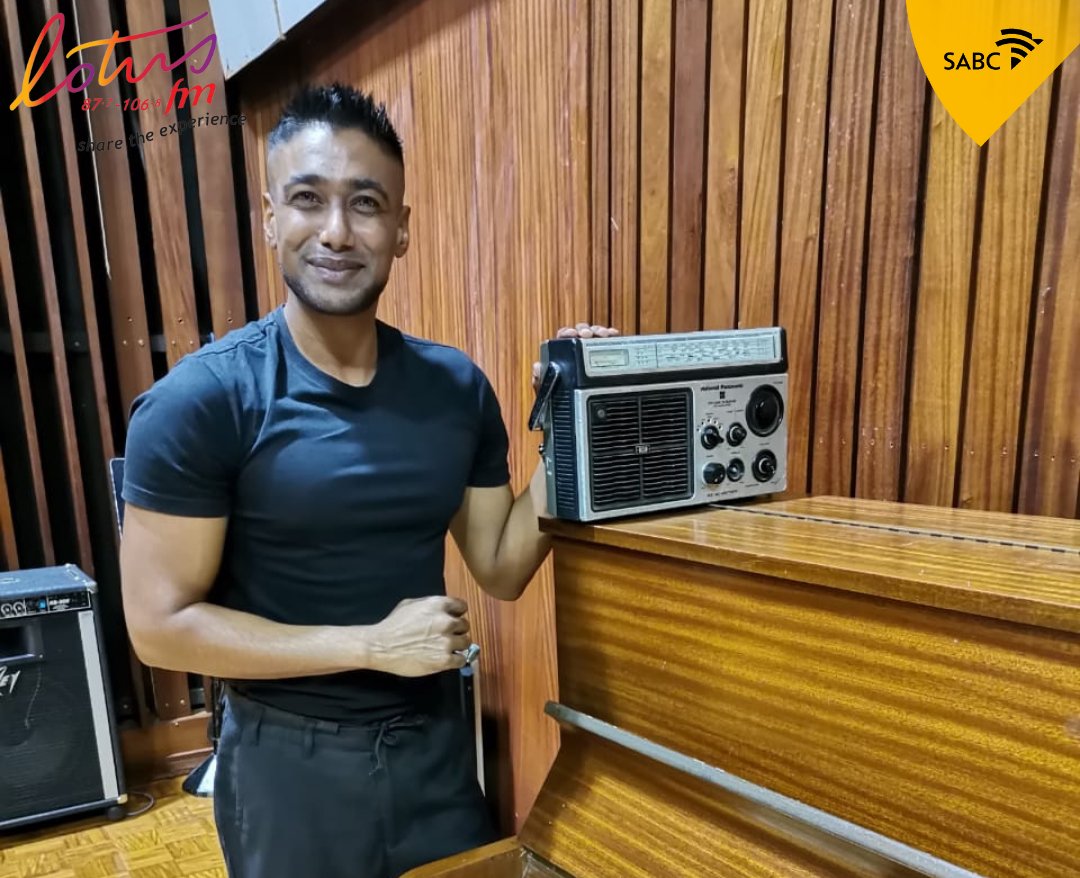 Lotusfm's tweet photo. [On Air]The Weekend Explosion with Rivash Soni Davnarayan,every Saturday and Sunday from 09h00 - 12h00.

 #Lotusfm #sharetheexperience #TheWeekendExplosion https://t.co/oQlx7VljMr