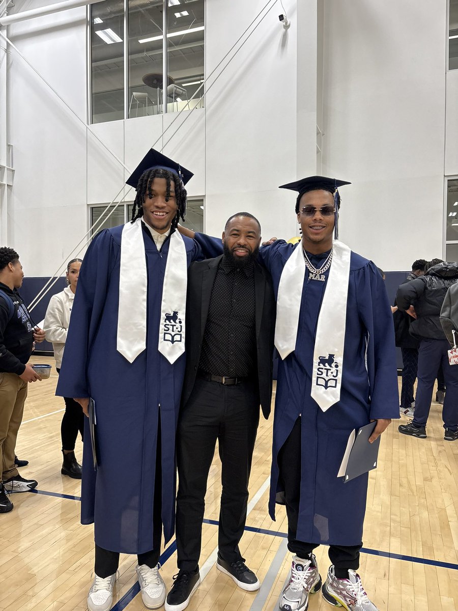 Cortez Whiting tweet media