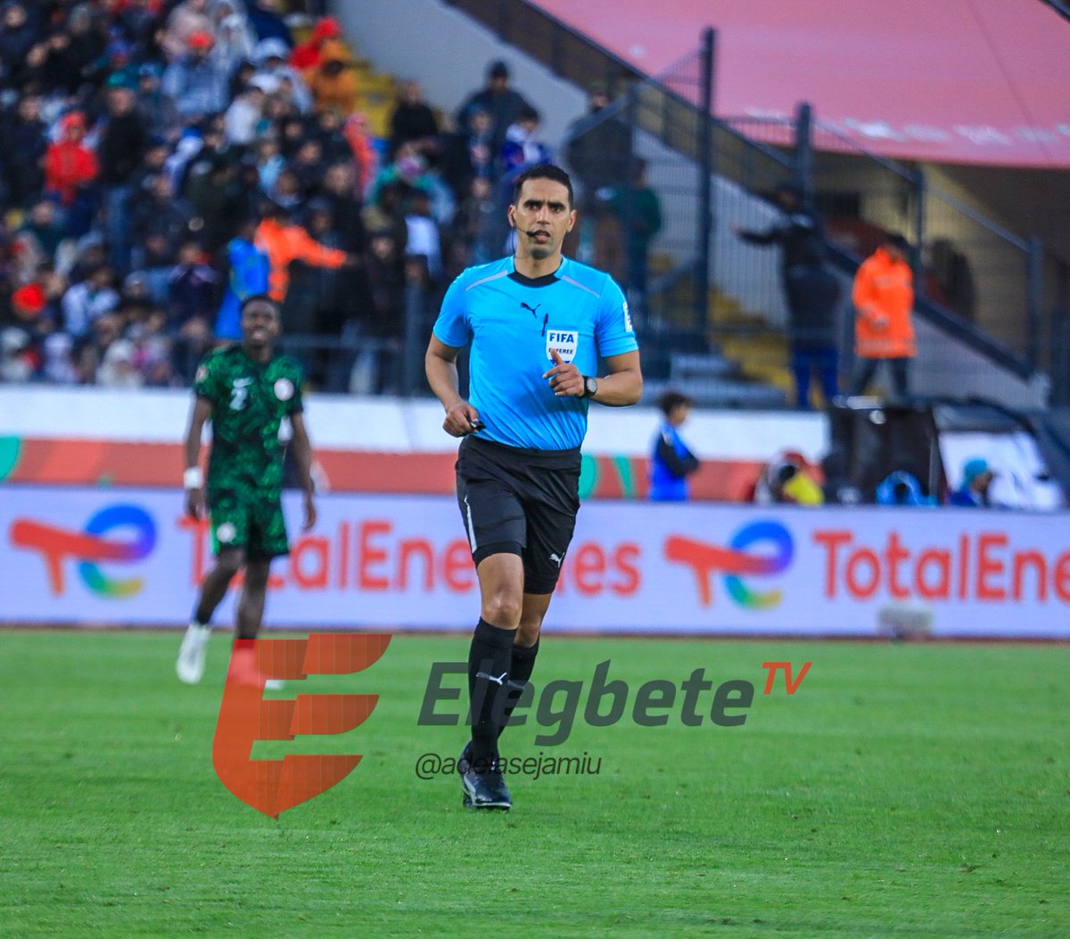 Emmanuel Etim tweet media