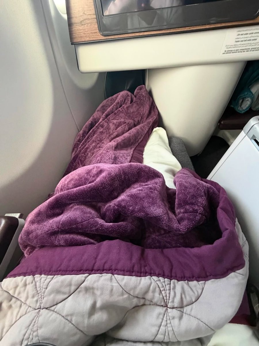 Christina | Travel Blogger ✨ tweet media